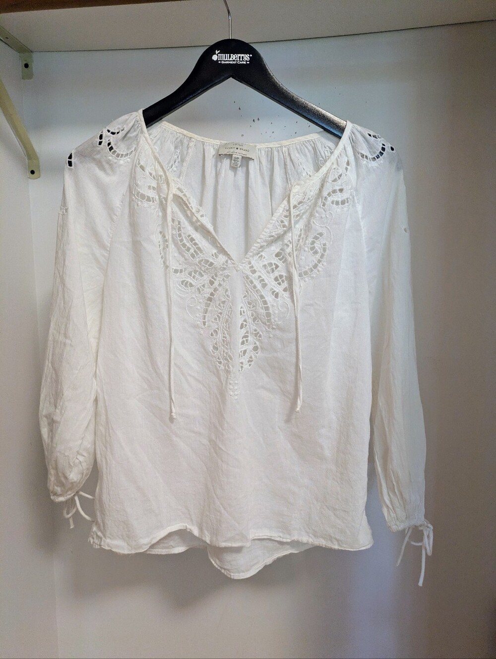 Lucky Brand white cotton embroidered eyelet poet peasant blouse boho size small